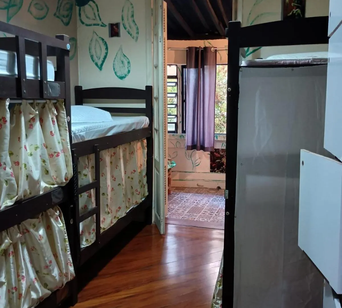 Hostel Trilhas E Rotas - A 150M Da Avenida Paulista Sao Paulo Brazil